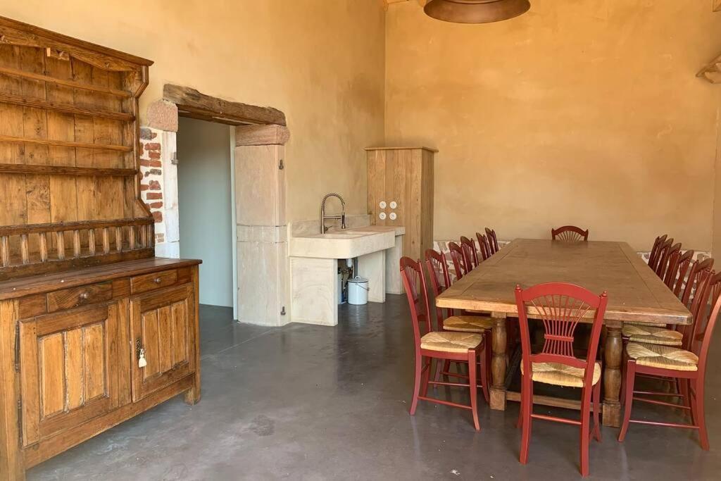 Ancien Haras Refait A Neuf A 3 Km De Vonnas Villa Exterior photo