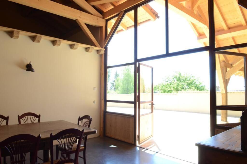 Ancien Haras Refait A Neuf A 3 Km De Vonnas Villa Exterior photo