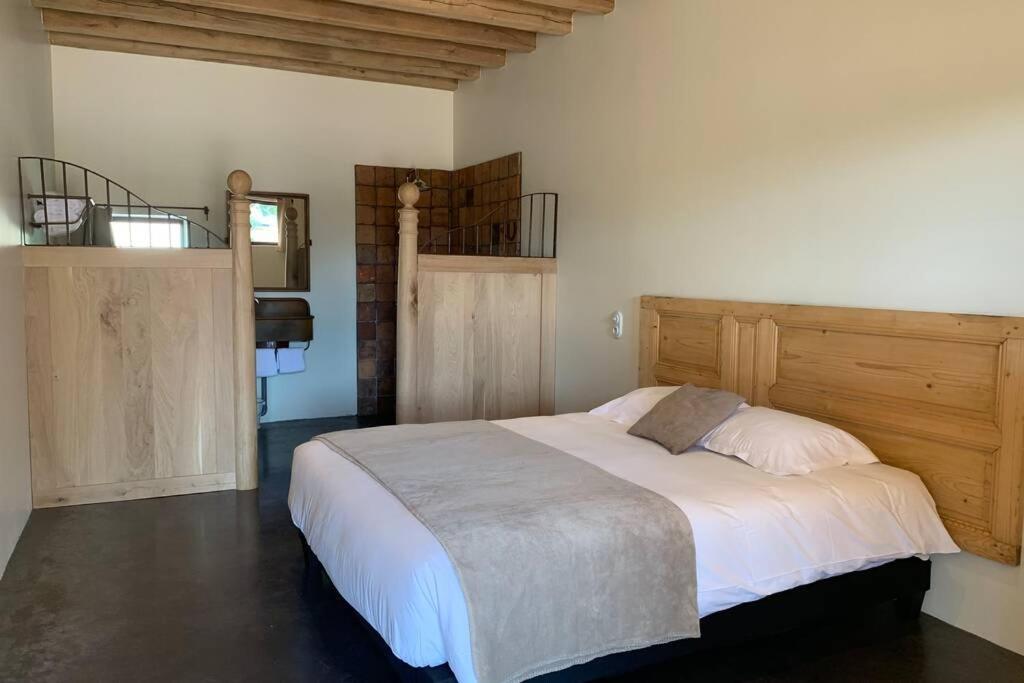 Ancien Haras Refait A Neuf A 3 Km De Vonnas Villa Exterior photo